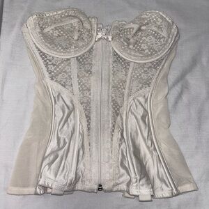 Elegant White Lace Corset